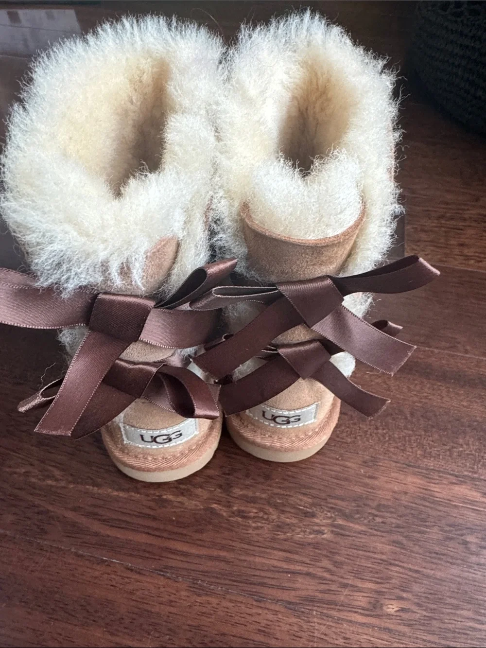 Ugh Bailey Bow Classic Plush Shearling Winter Boots - Chestnut